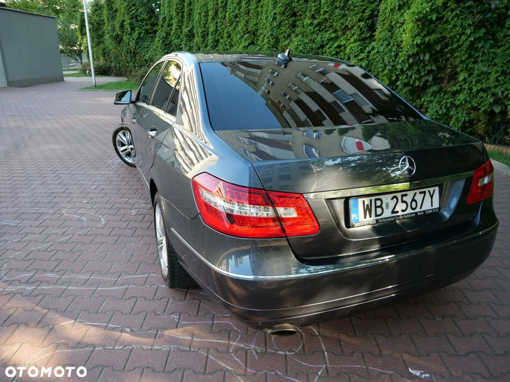 Mercedes-Benz Klasa E - 6