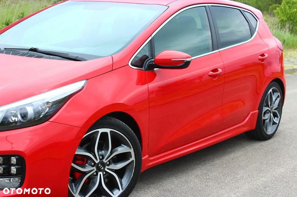 Kia Ceed 1.6 T-GDI OPF GT - 15
