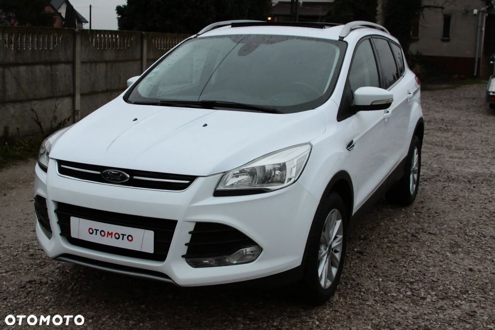 Ford Kuga 2.0 TDCi 2x4 Titanium - 5