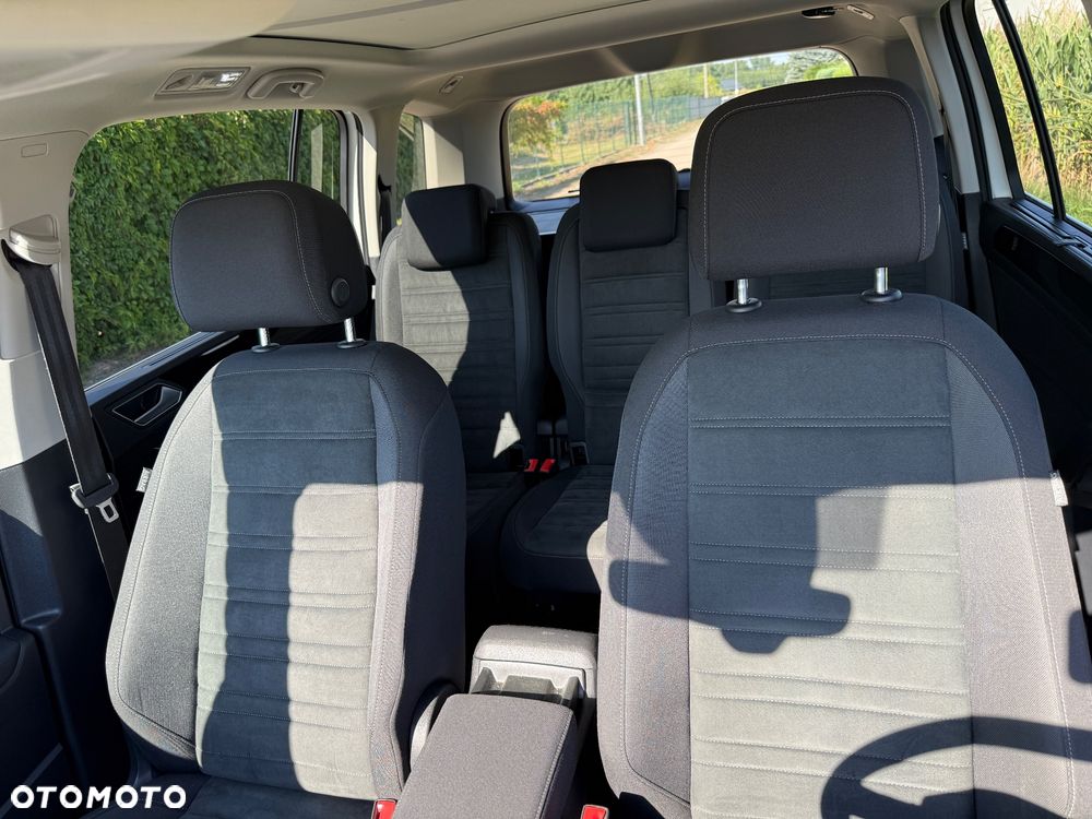 Volkswagen Touran 1.5 TSI EVO Highline DSG - 25