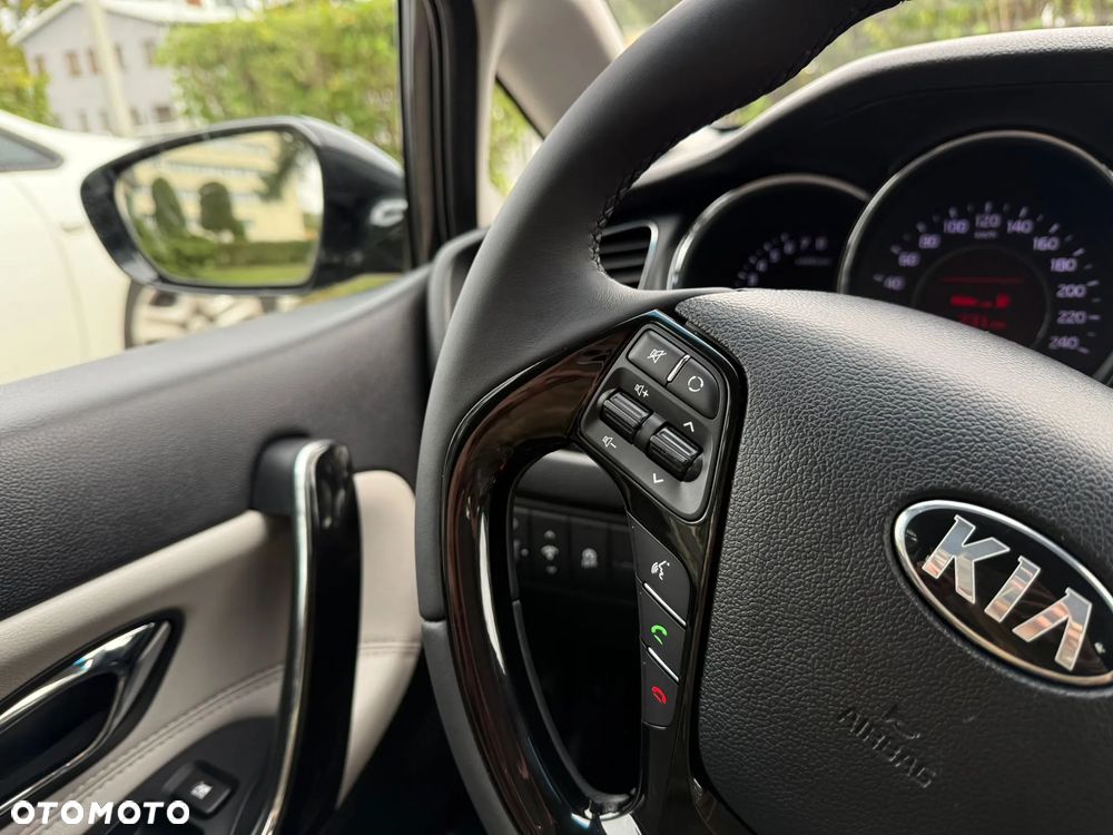 Kia Ceed 1.6 GDI SW Vision - 25