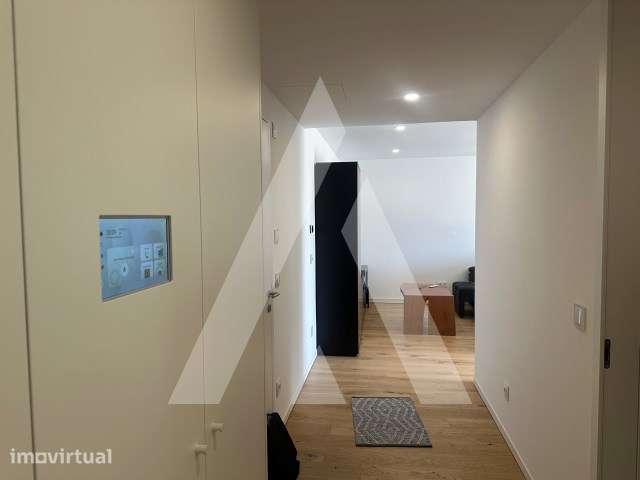 Apartamento T2 inserido no prestigiado Edifício Puro Golden! - Grande imagem: 5/26