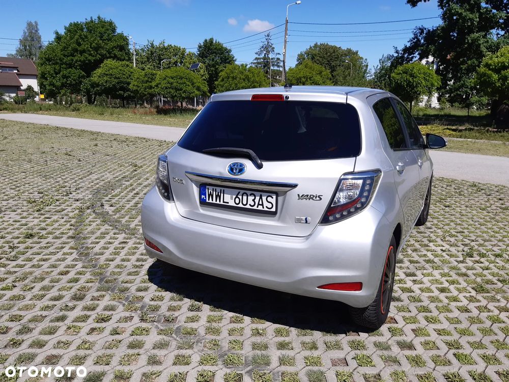 Toyota Yaris 1.5 VVT-i Comfort - 8