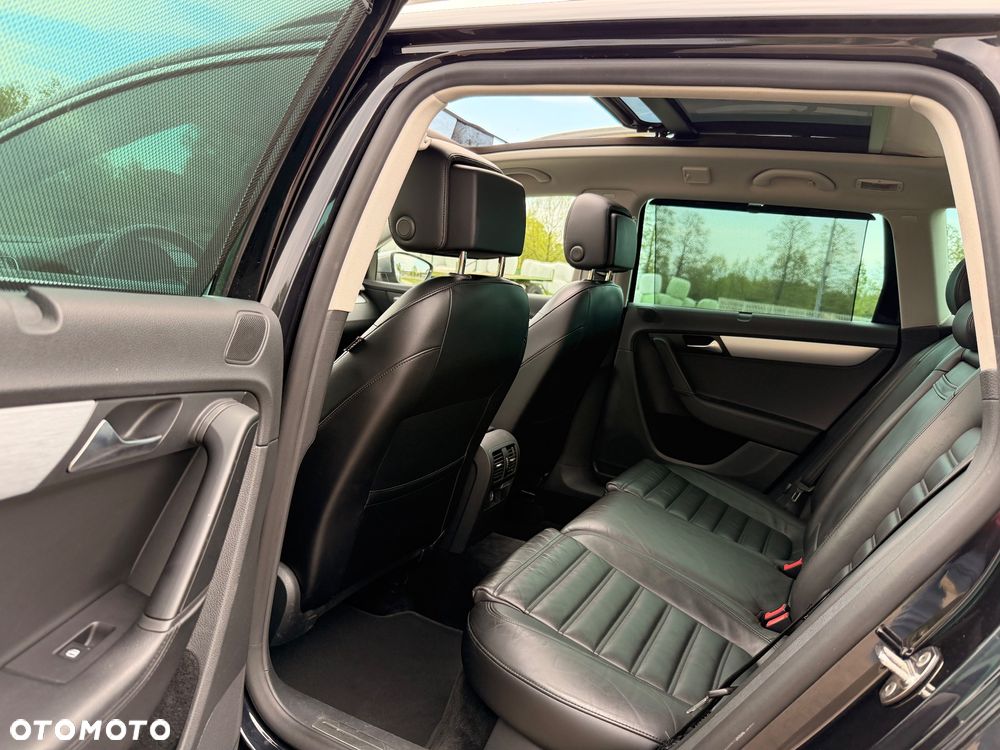 Volkswagen Passat Alltrack 2.0 TDI 4Mot DSG - 28