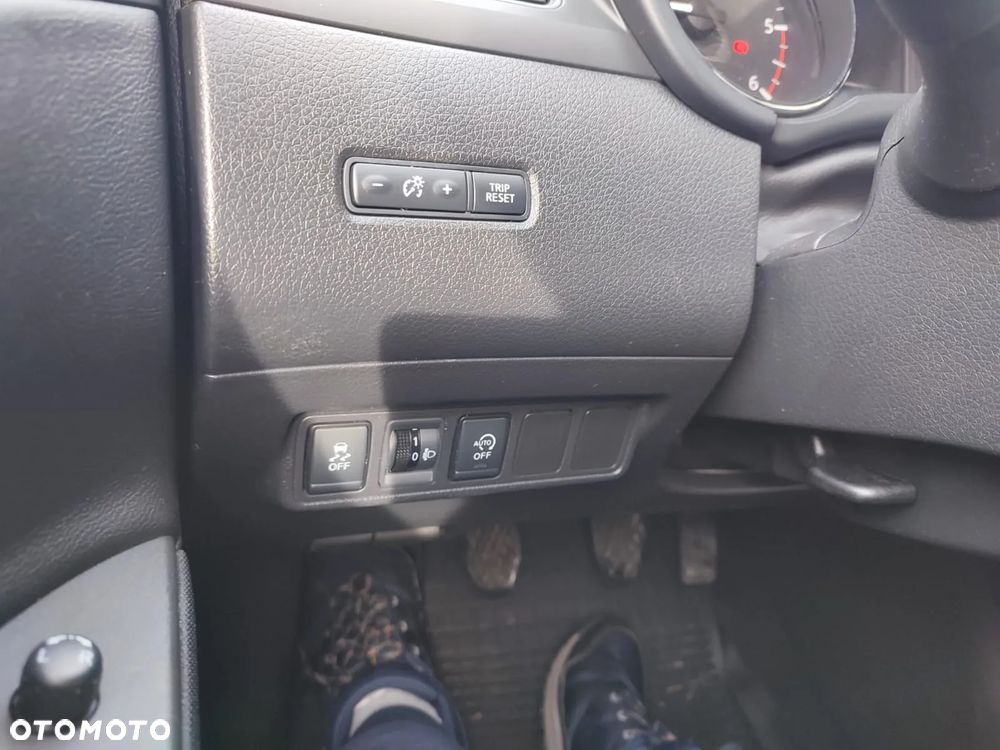 Nissan Pulsar 1.5 dCi Visia EU6 - 23