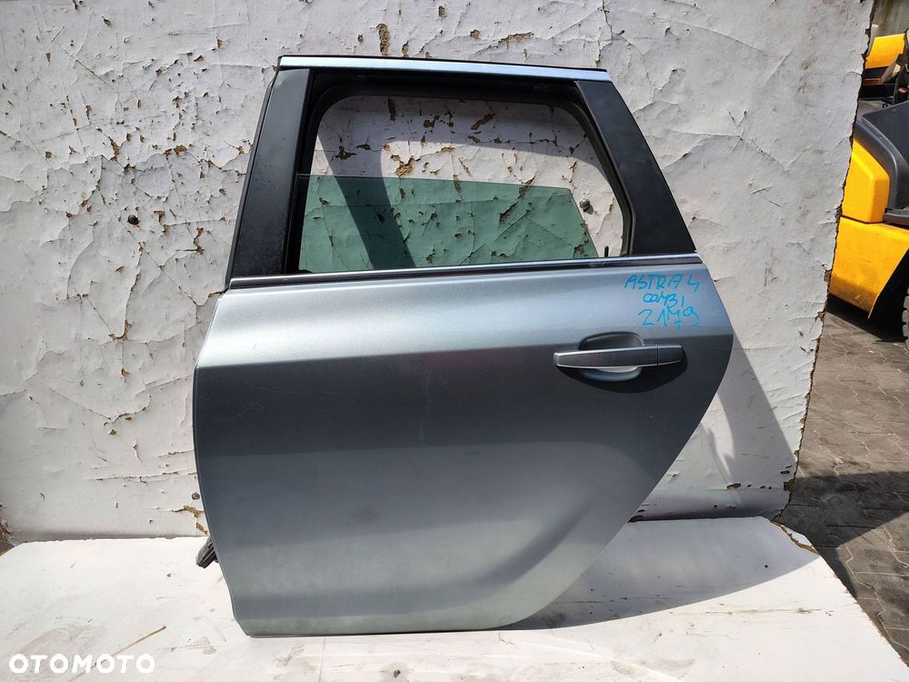DRZWI LEWY TYŁ OPEL ASTRA 4 IV J KOMBI Z179 - 7