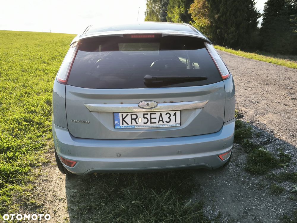 Ford Focus 1.6 Ti-VCT Titanium - 4