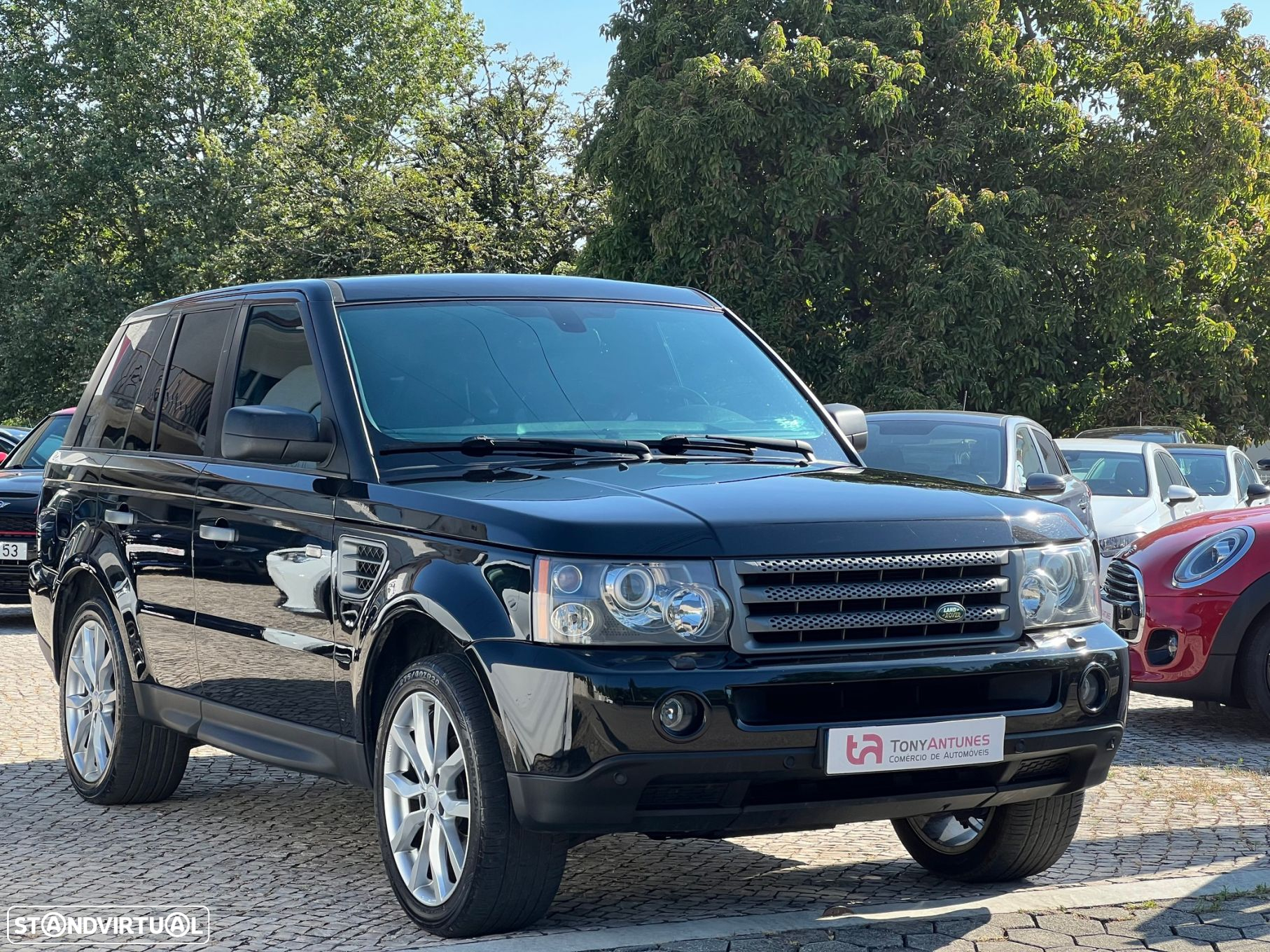 Land Rover Range Rover Sport TDV6 Limited Edition Black - 4