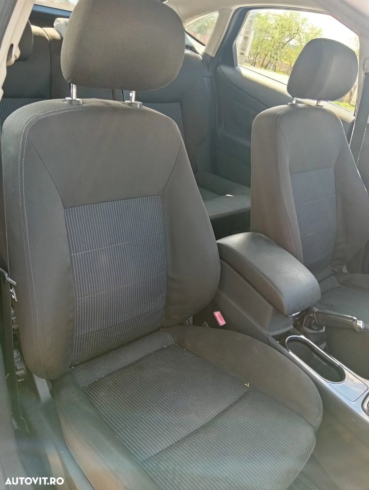 Dezmembrez Ford Mondeo MK IV - 7