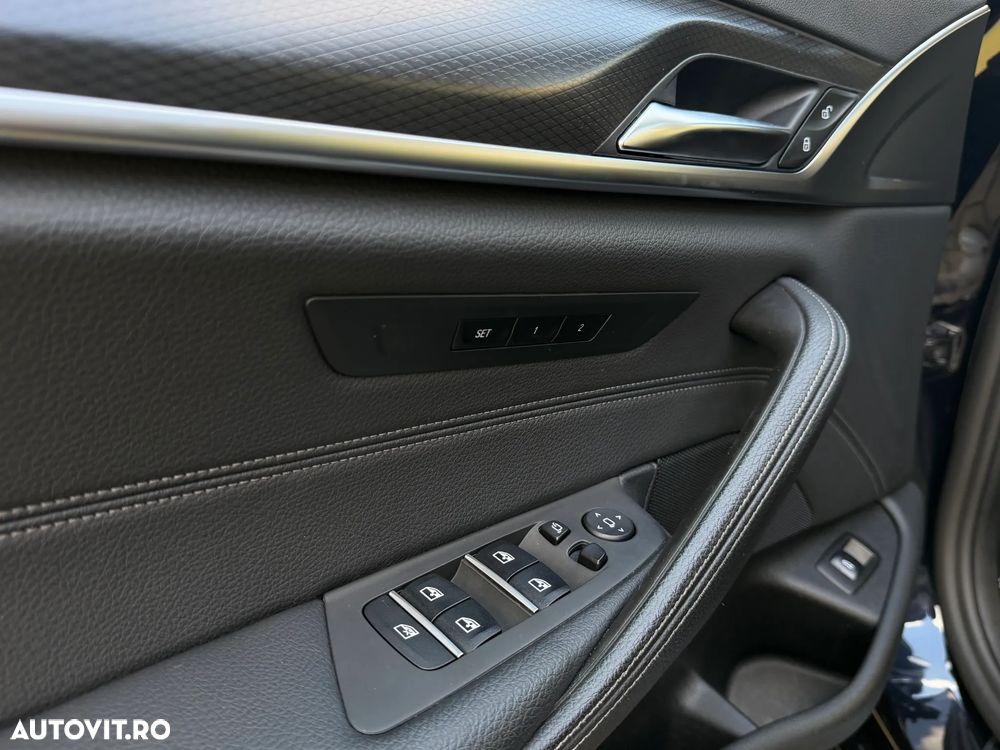 BMW Seria 5 530i Aut. M Sport Edition - 16