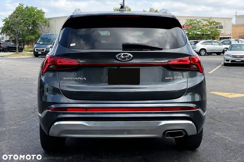 Hyundai Santa Fe - 4