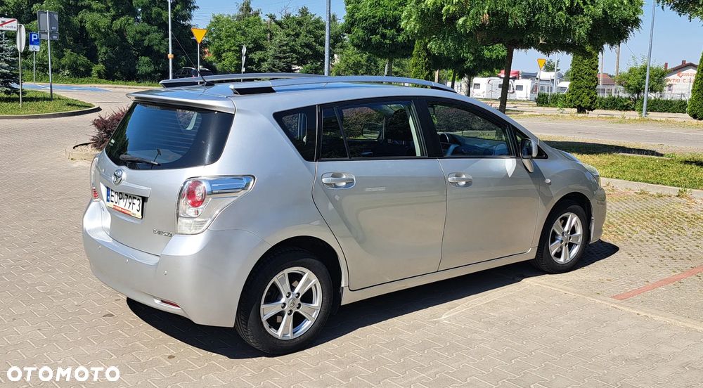 Toyota Verso 1.6 Sol EU5 - 1