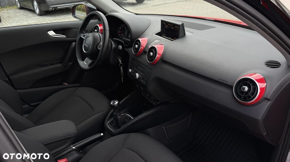 Audi A1 Sportback 1.4 TFSI cylinder on demand S line Sportpaket - 39