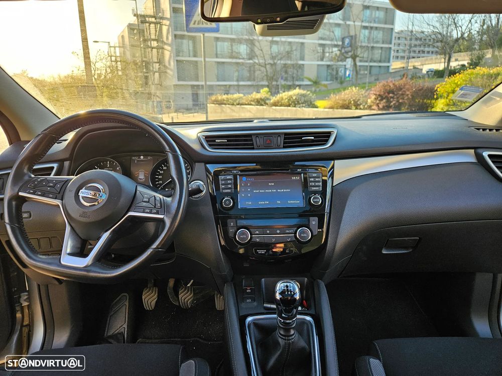 Nissan Qashqai 1.5 dCi N-Connecta Business - 3