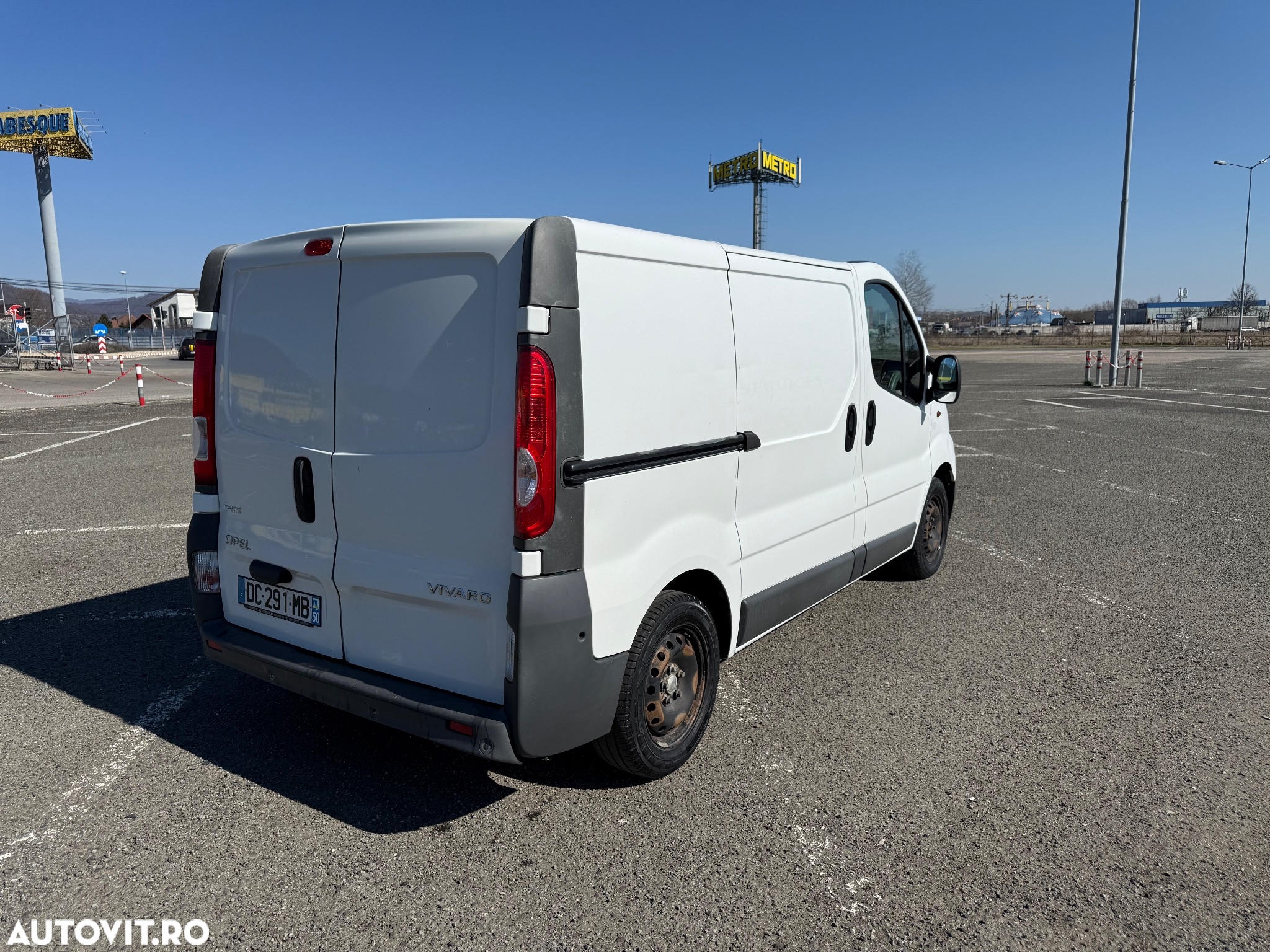Opel Vivaro - 3