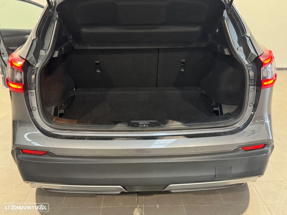 Nissan Qashqai 1.5 dCi N-Connecta - 30