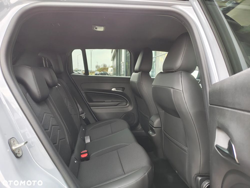 Jeep Avenger 1.2 T3 mHEV Black Edition FWD eDCT6 - 20