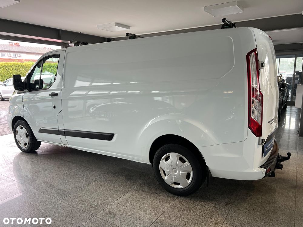 Ford Transit Custom - 11