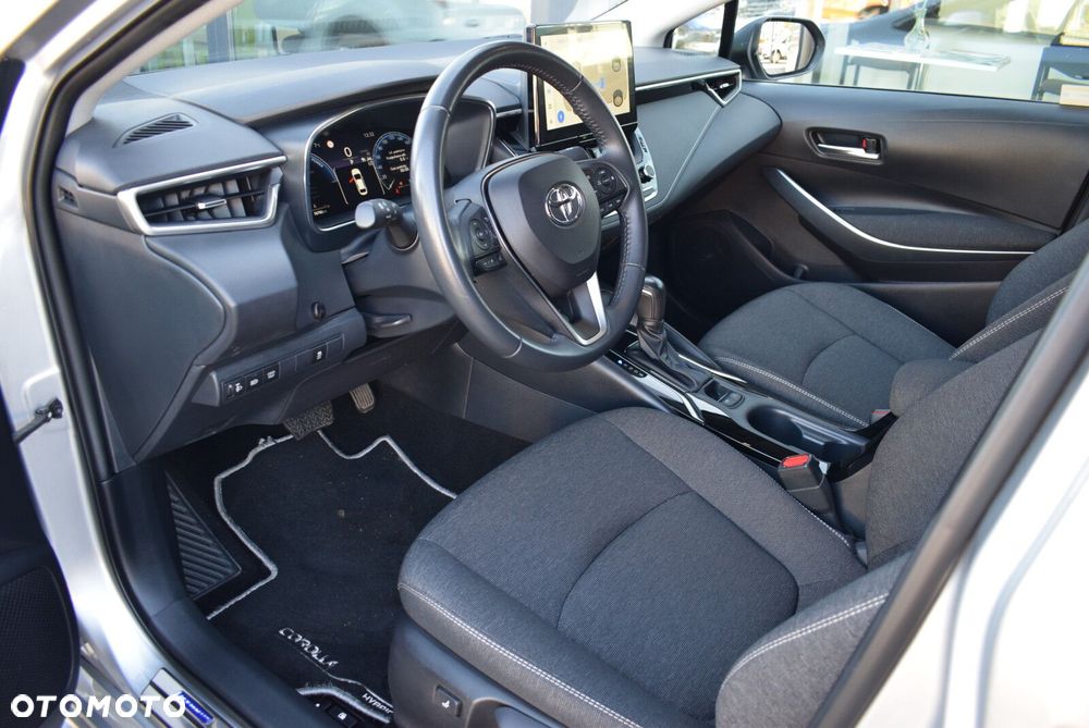 Toyota Corolla - 11