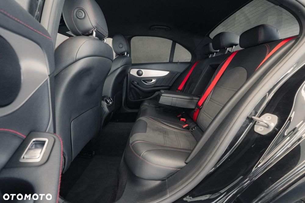Mercedes-Benz Klasa C 43 AMG 4MATIC - 15
