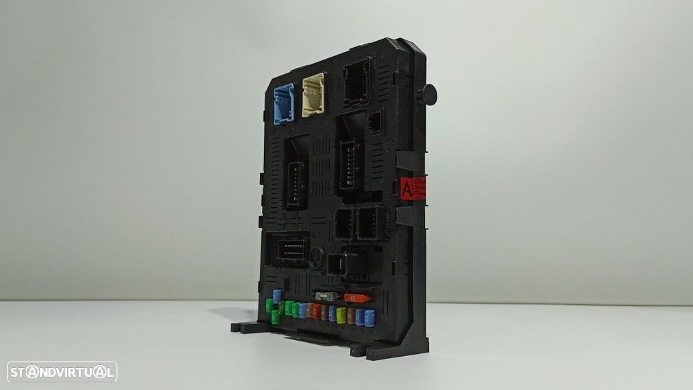CAIXA DE RELÉS/ FUSÍVEIS CITROEN C4 PICASSO LX PLUS - 5