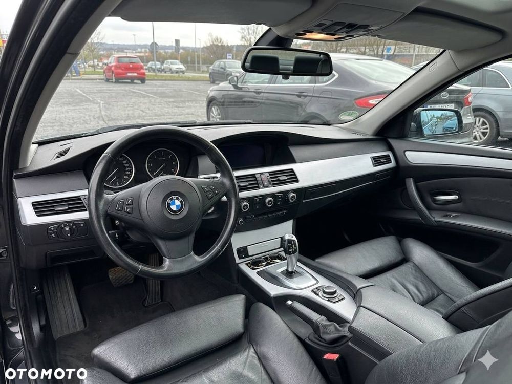 BMW Seria 5 525d Edition Lifestyle - 2