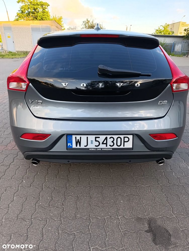 Volvo V40 D2 Geartronic Momentum - 3