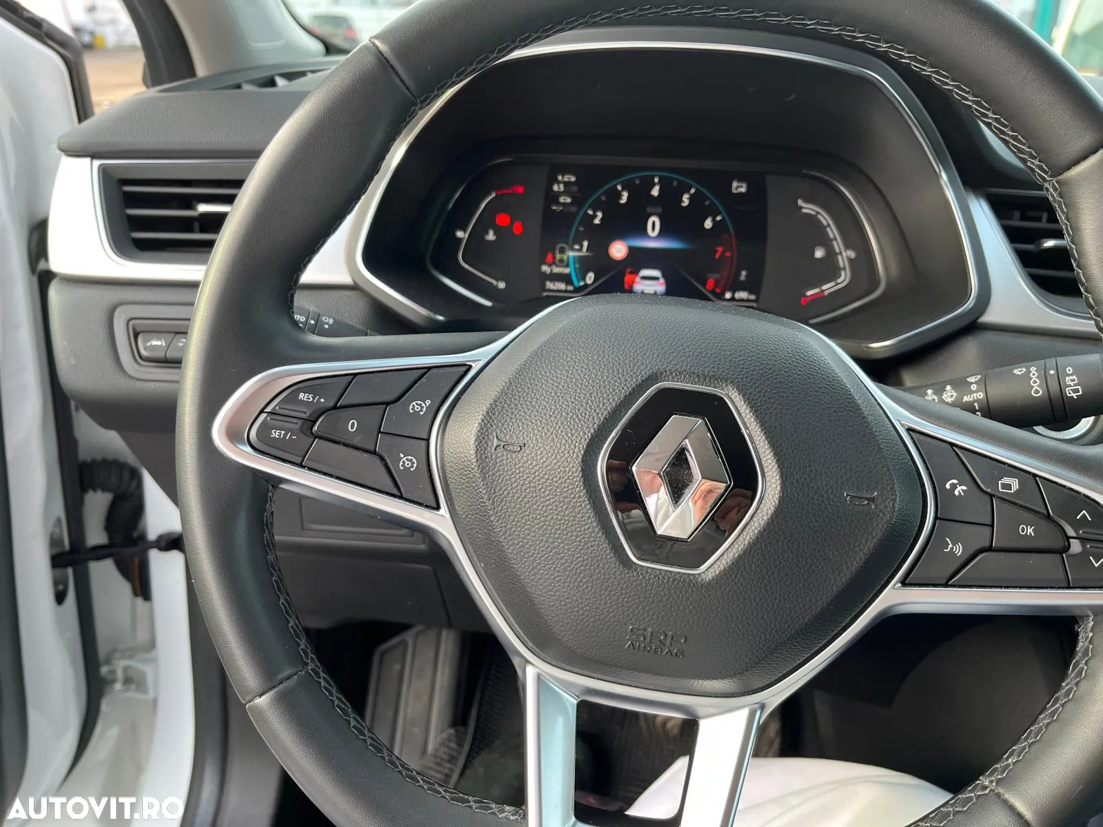 Renault Captur TCe 140 FAP Intens - 7