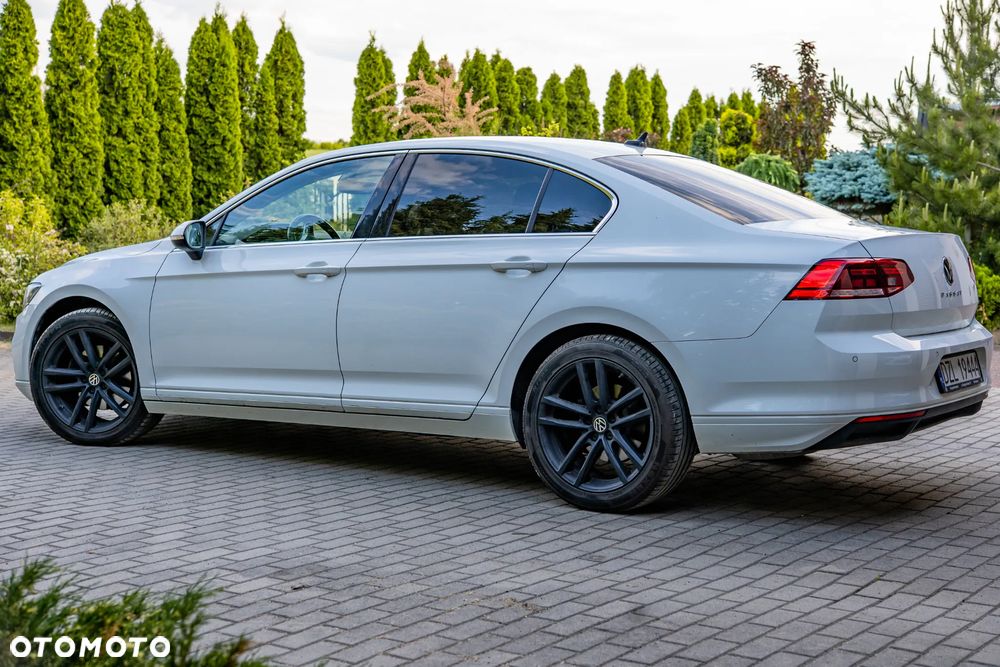 Volkswagen Passat 2.0 TSI Business DSG - 14