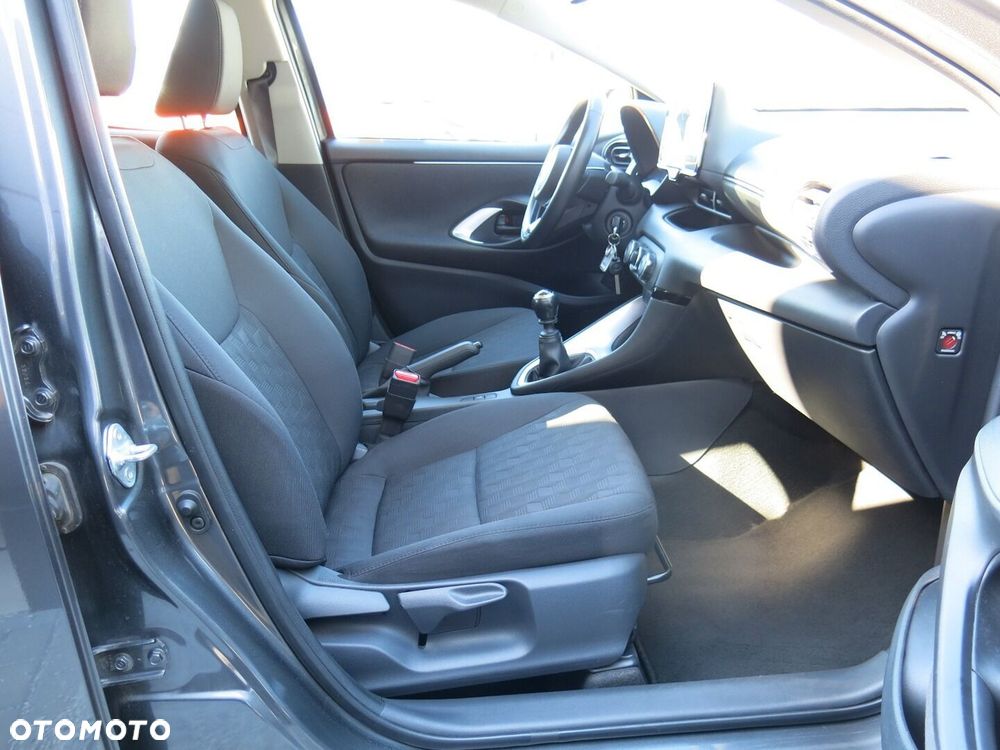 Toyota Yaris 1.5 Comfort - 6