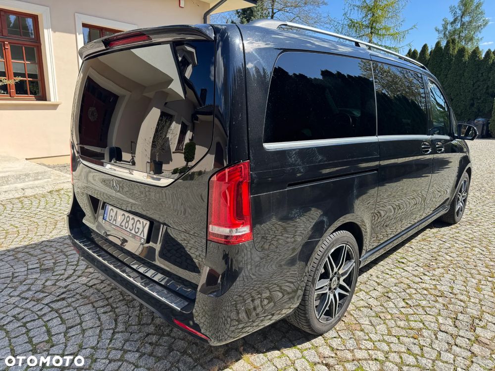 Mercedes-Benz Klasa V 300 d 4-Matic Exclusive 9G-Tronic (d³ugi) - 3