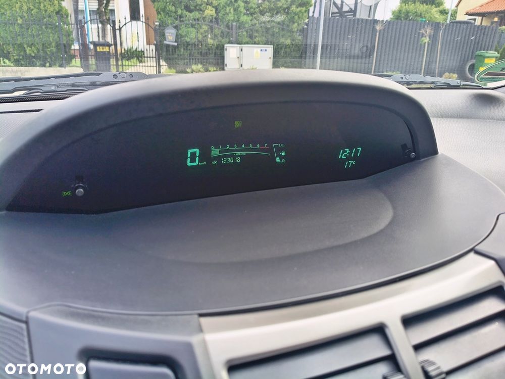 Toyota Yaris 1.33 VVT-i Life - 40