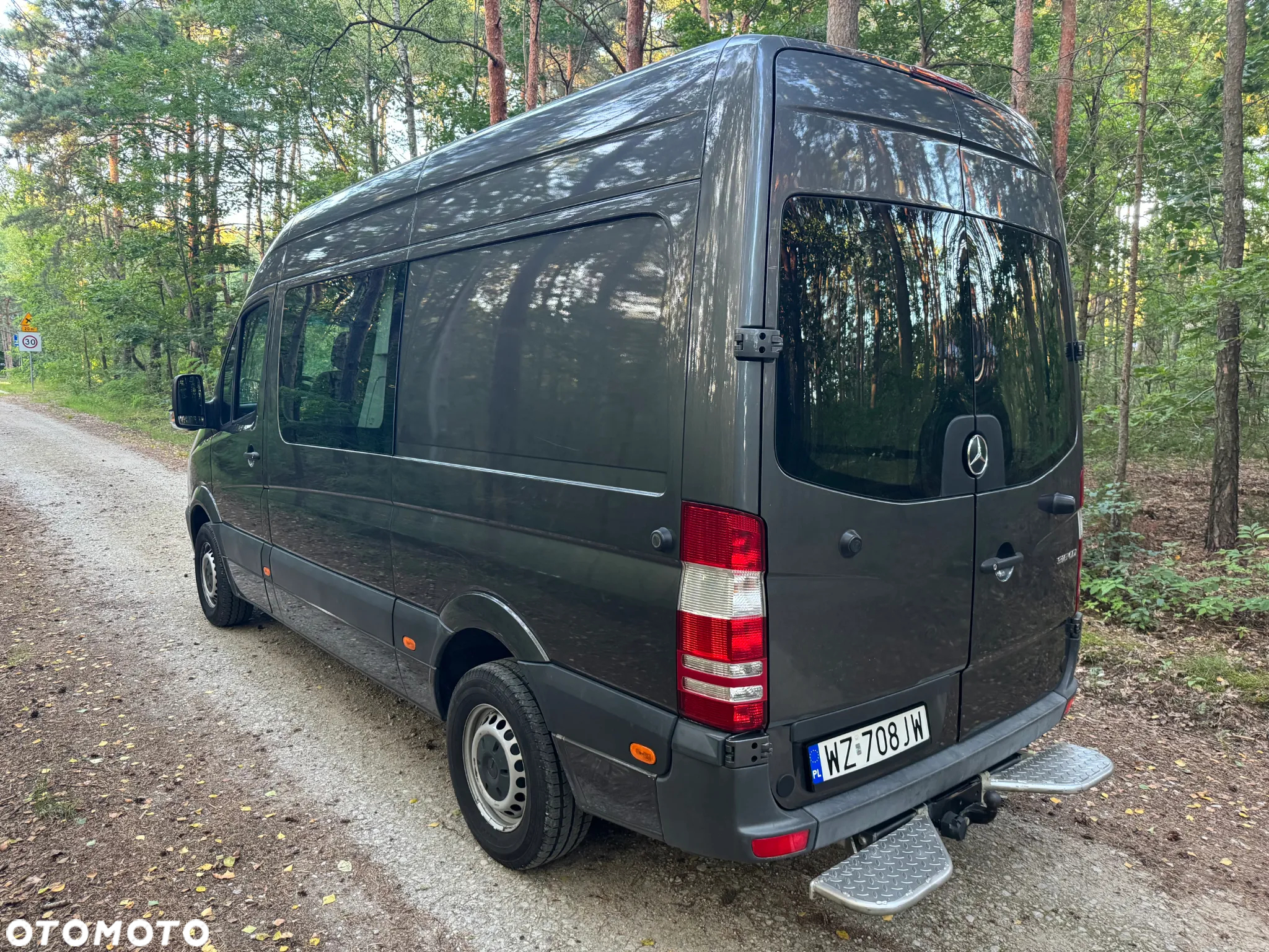 Mercedes-Benz Sprinter - 3