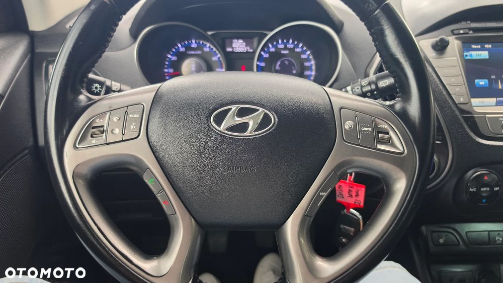Hyundai ix35 - 25