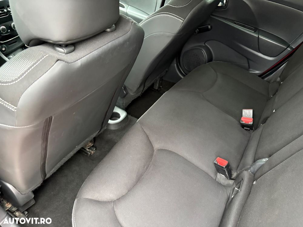 Renault Clio IV 1.5 dCi 75 Dynamique - 10