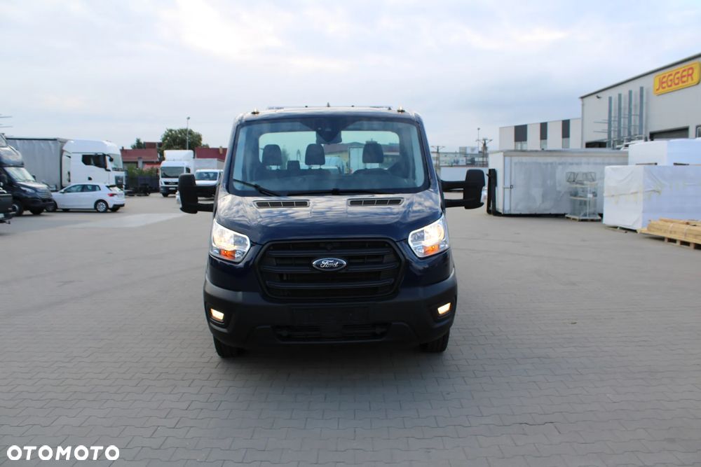 Ford Transit - 8