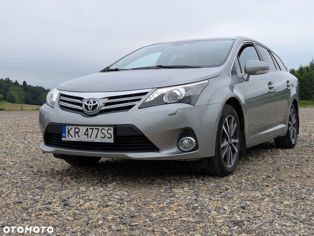 Toyota Avensis 2.0 Prestige EU5 MS - 16