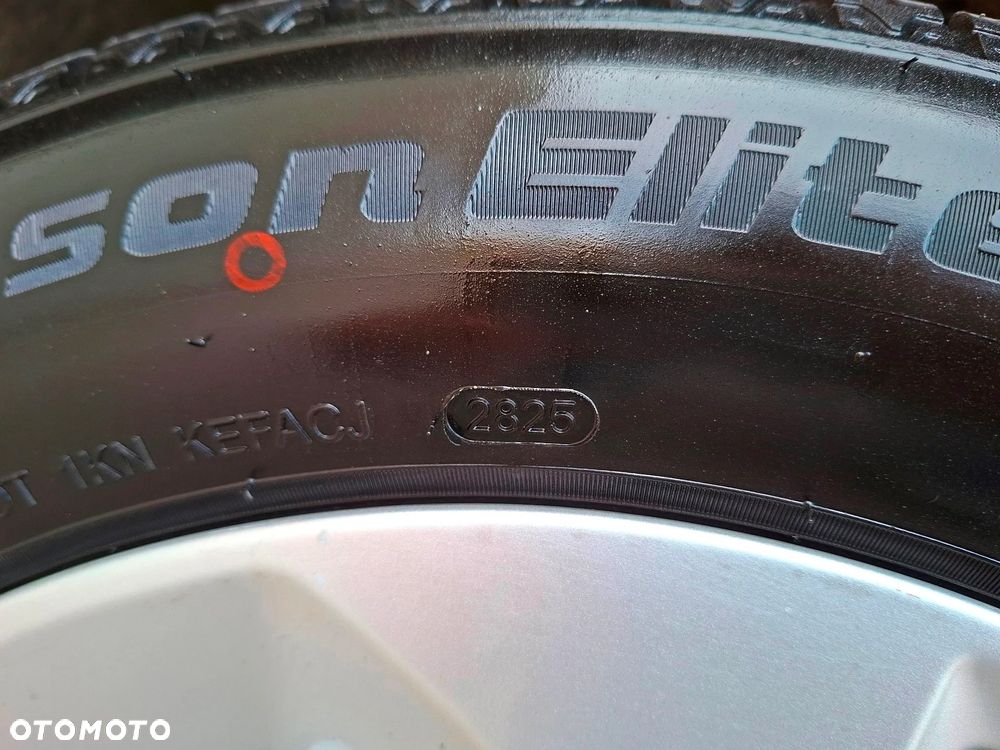 Nissan Qashqai 1.3 DIG-T N-WAY - 17