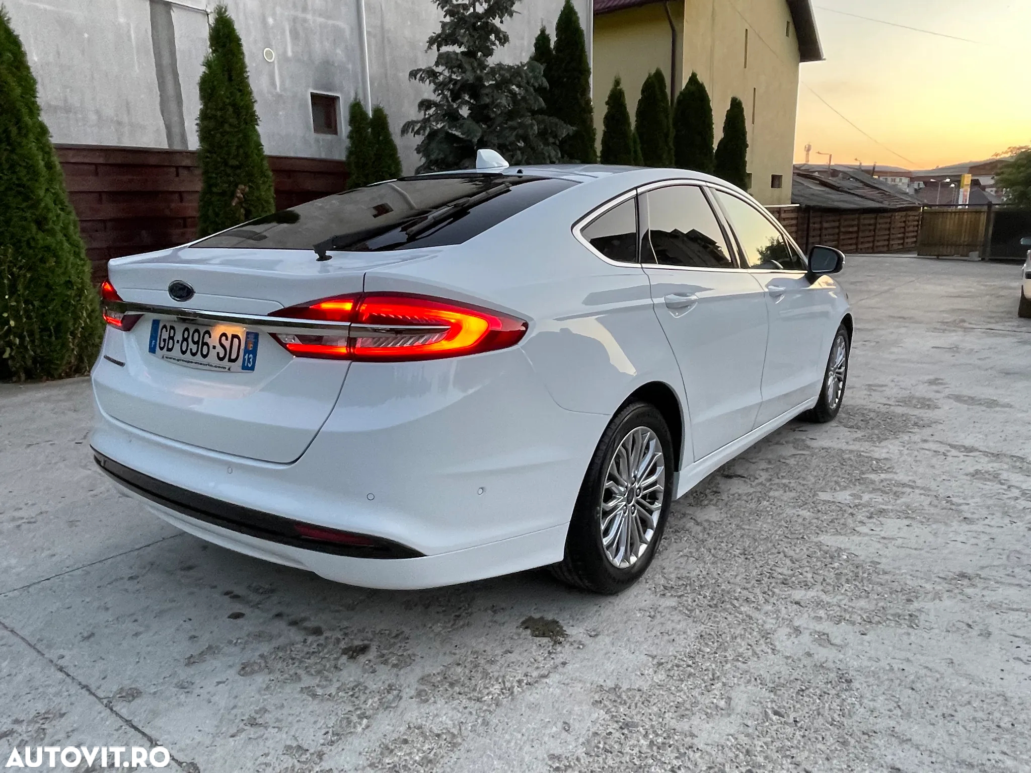 Ford Mondeo 2.0 EcoBlue Aut. Titanium - 9