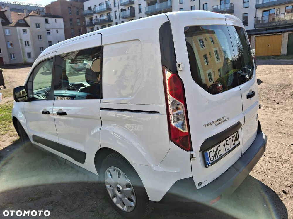Ford Transit Connect - 4