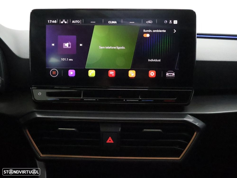 Cupra Leon 1.5 eTSI MID DSG - 20