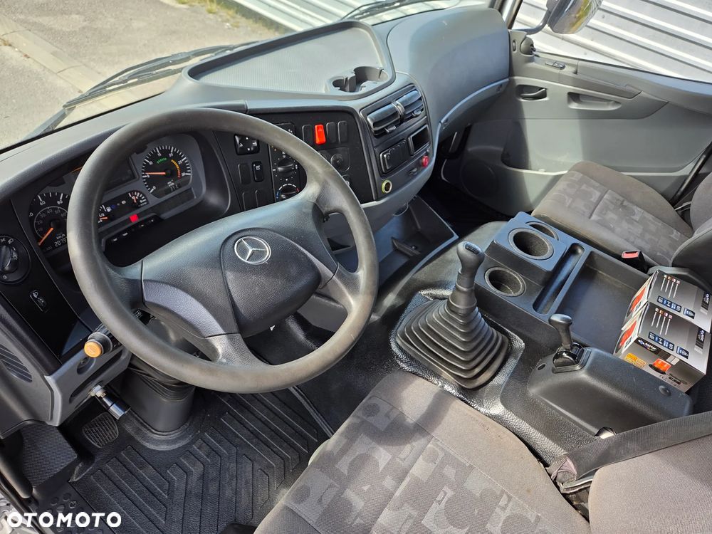 Mercedes-Benz AXOR 2633 6x4 HDS HIAB 122 NOWY KIPER WYWROTKA TYLKO 207.000 km. 330KM EURO 5 - 23