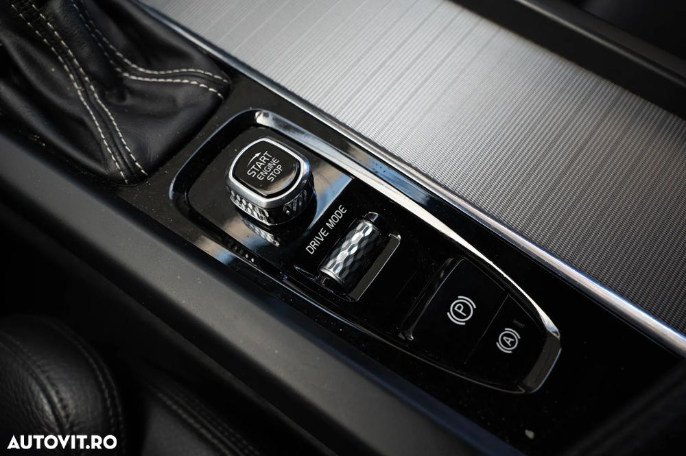 Volvo XC 60 T4 Geartronic RDesign - 14