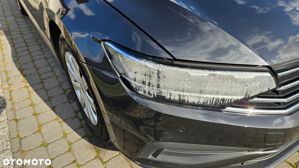 Volkswagen Passat 2.0 TDI (BlueMotion Technology) Comfortline - 21