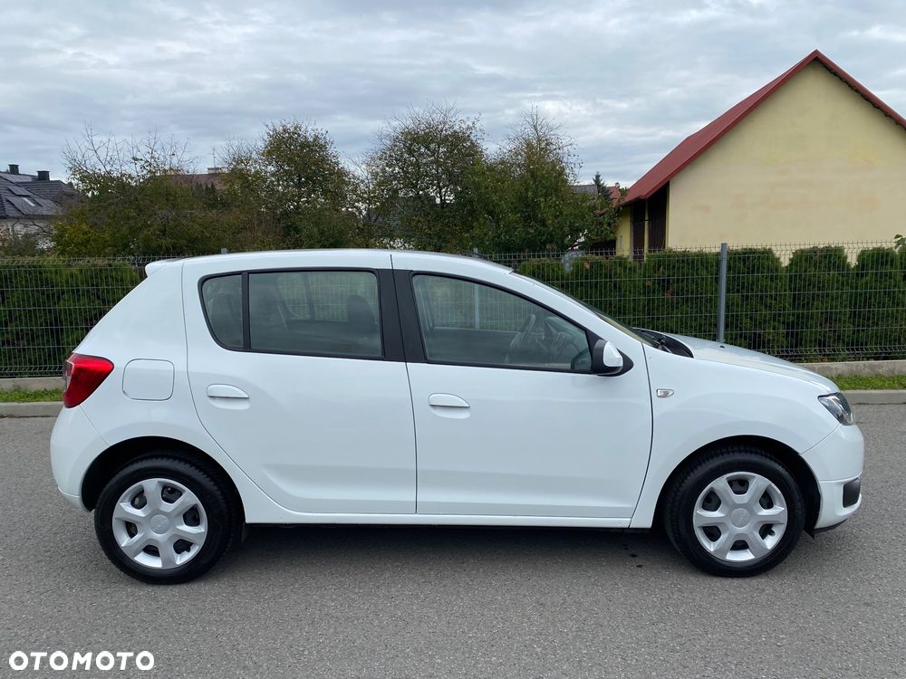 Dacia Sandero 1.2 16V 75 Essentiel - 6