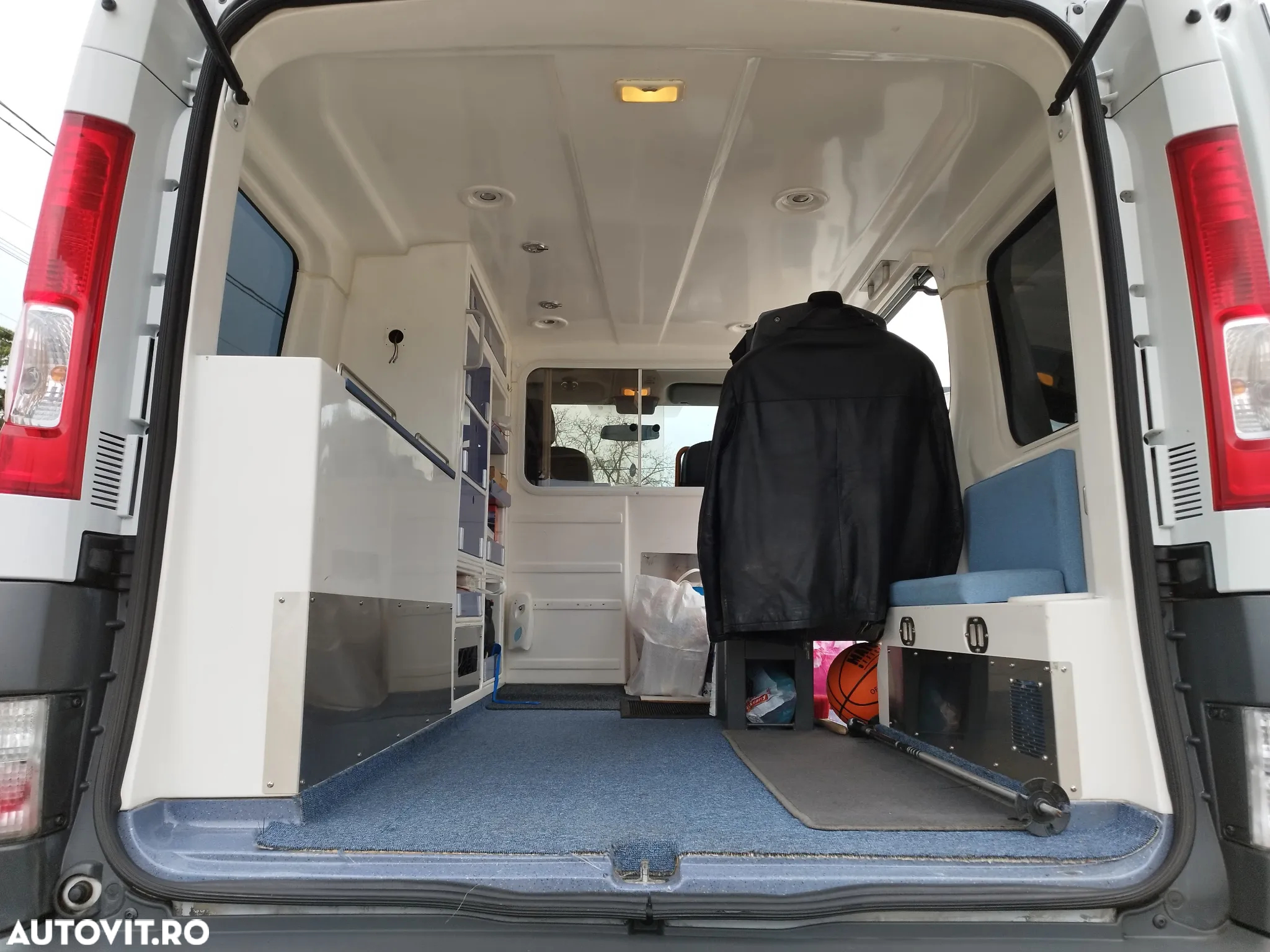 Renault TRAFIC - 29