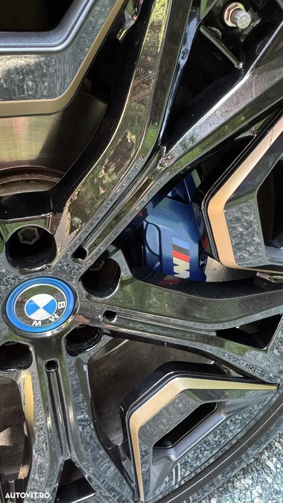 BMW iX M60 - 21