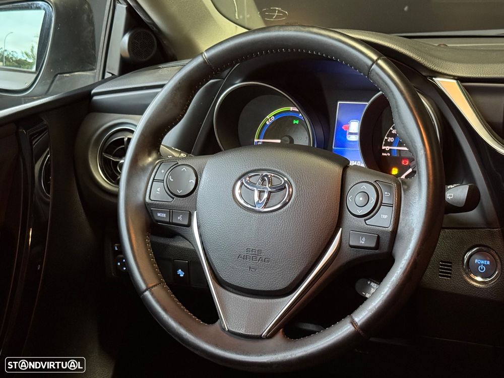 Toyota Auris Touring Sports 1.8 HSD Exclusive - 11