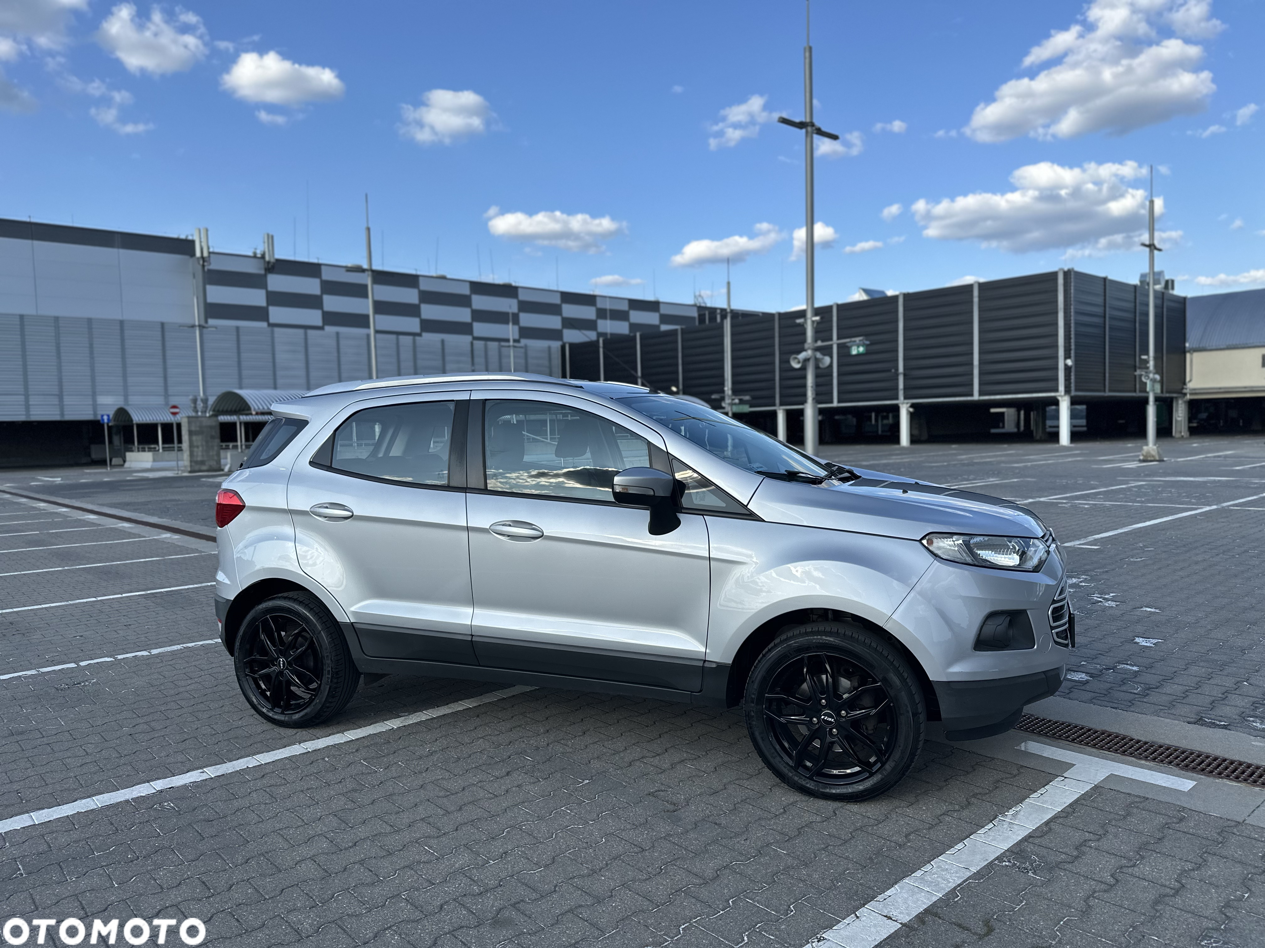 Ford EcoSport 1.5 EcoBlue TITANIUM - 4