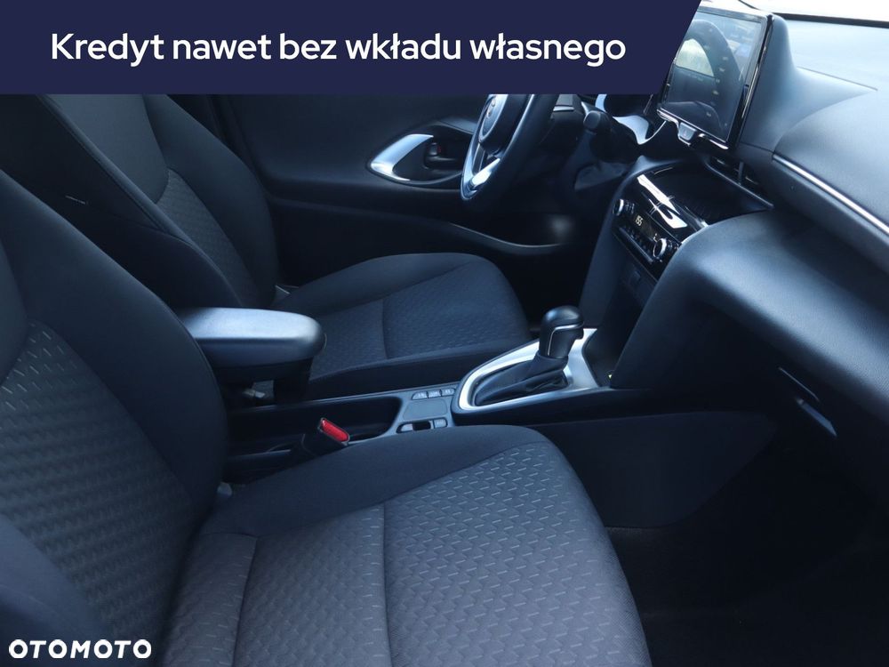 Toyota Yaris Cross - 11